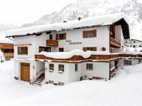 Haus Schrofenstein, Lech, Österreich